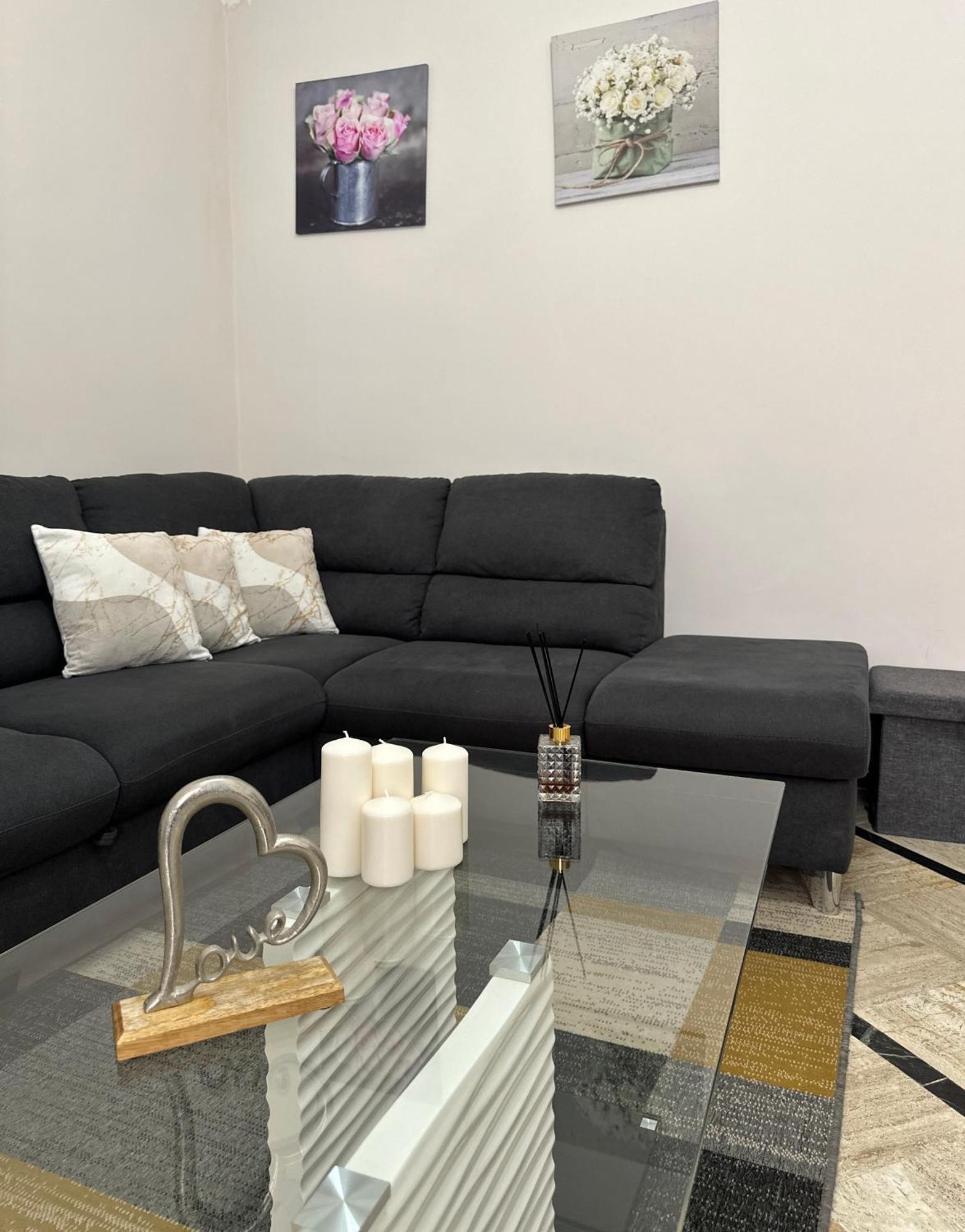 ラッパロEdens House Con Parcheggio Privato Gratuitoアパートメント エクステリア 写真